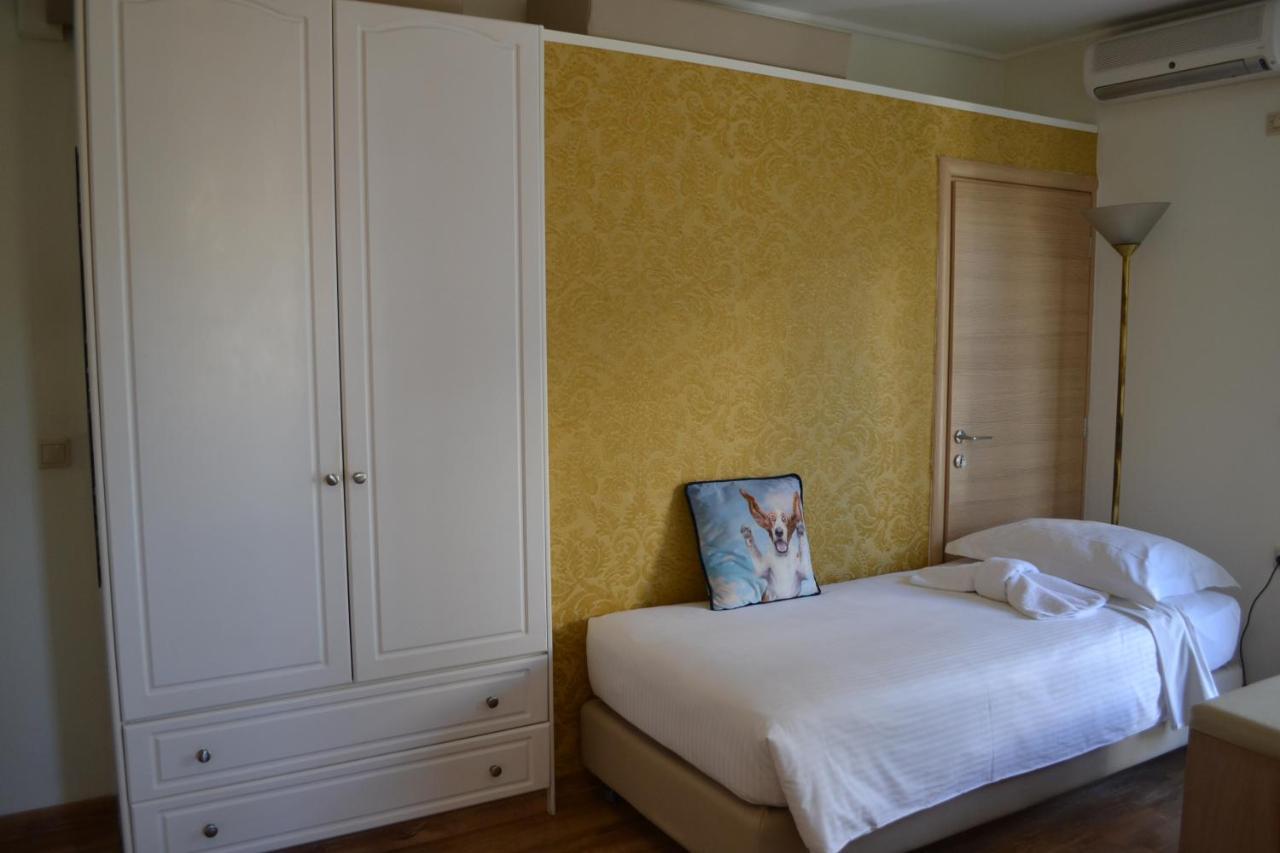 Rivitel Marousi Apartments 아테네 외부 사진
